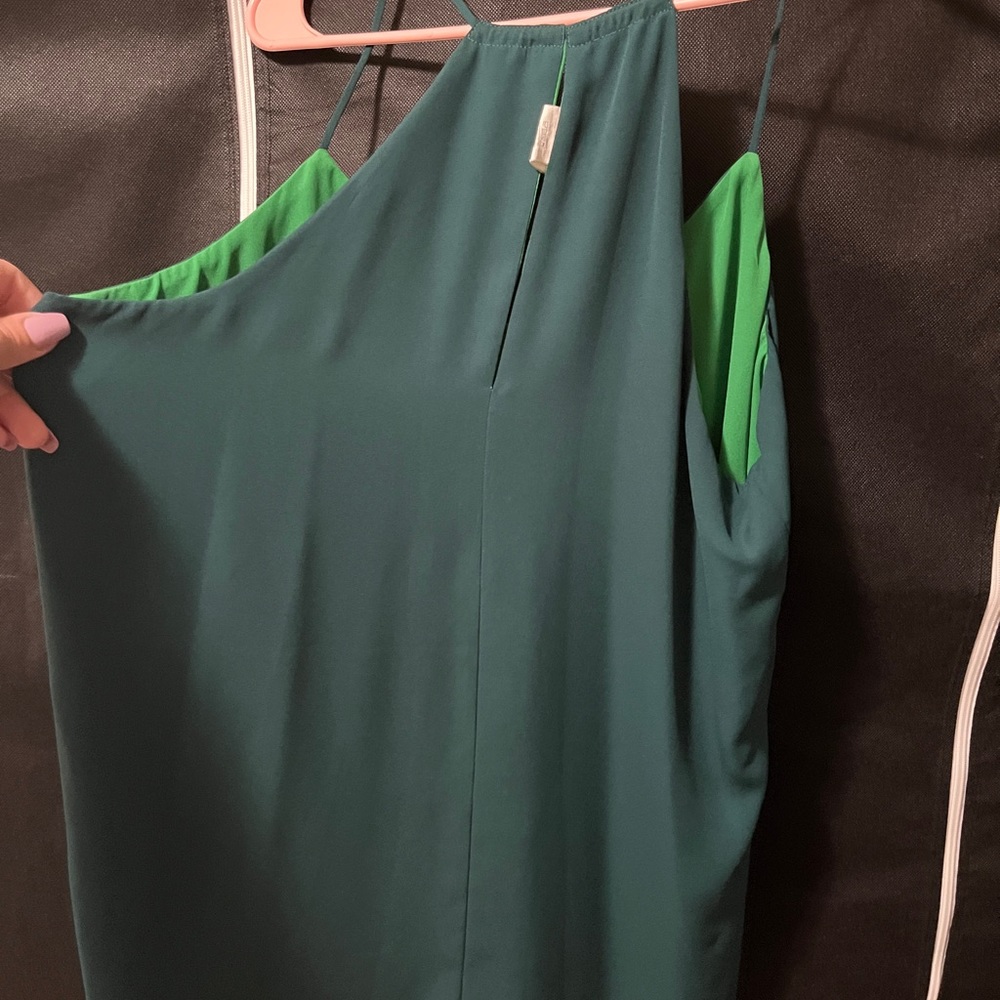 Express Reversible TankTop - Picture 2 of 5
